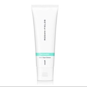 RECHARGE 3-IN-1 SUPER CLEANSER. NEW! SEALD!